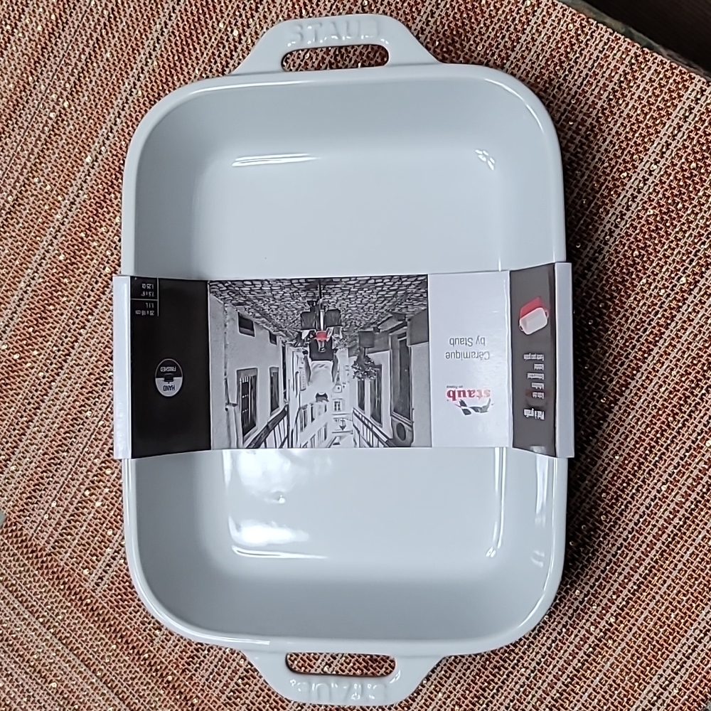 COPY - Staub Stoneware Baking Dish 1.25qt, White, NWT